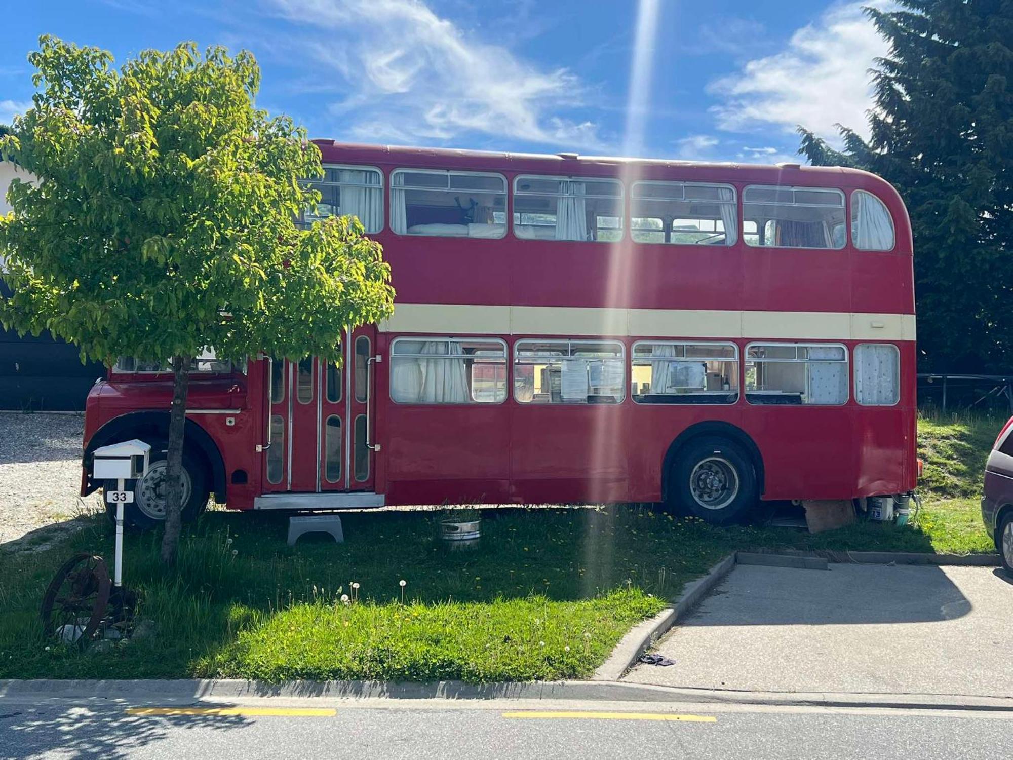 Decker Daze Queenstown Ngoại thất bức ảnh